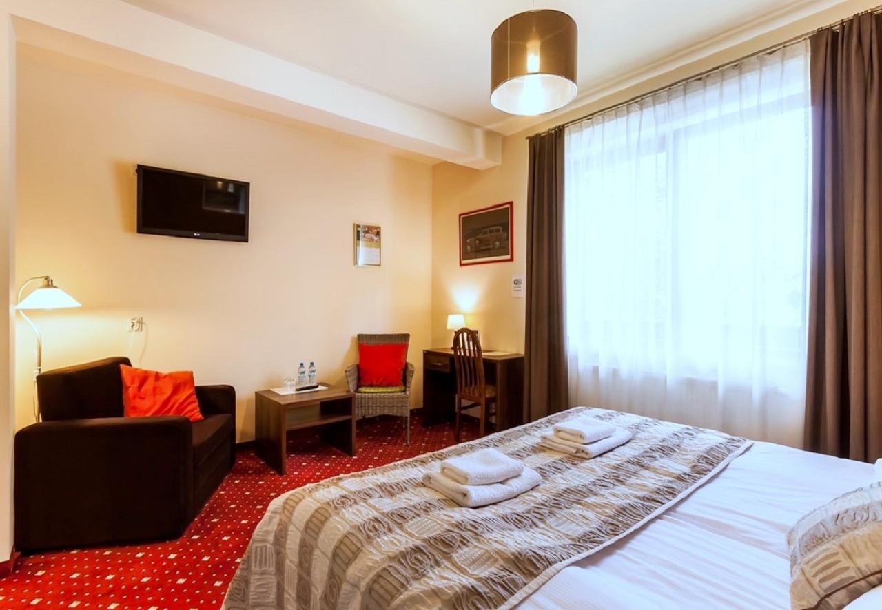 Hotel Kochanow Kochanow  Esterno foto